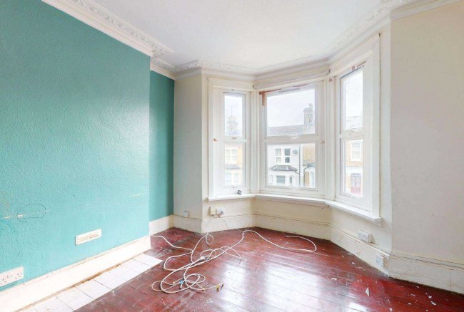 90 Nithdale Road, Plumstead, London SE18 3PD 4