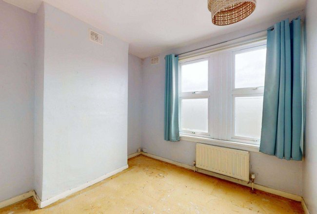 90 Nithdale Road, Plumstead, London SE18 3PD 4