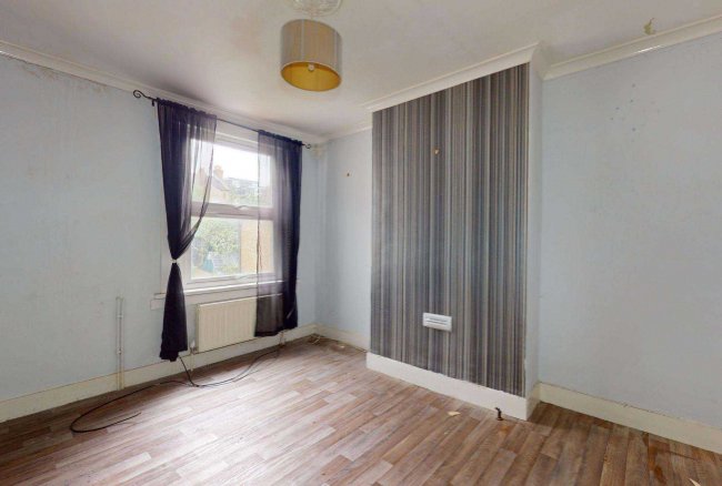 90 Nithdale Road, Plumstead, London SE18 3PD 4