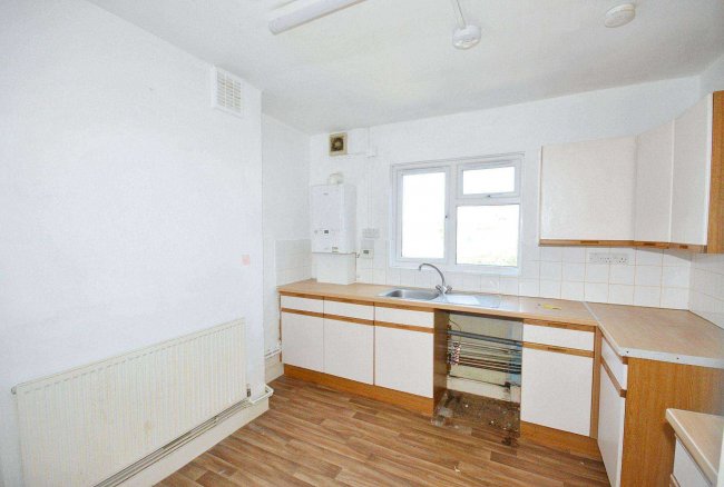 Flat B, 106 Ferndale Road, Brixton, London, SW4 7SE 5