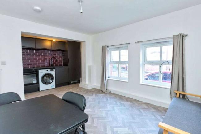 7-9 Kings Street, Oswestry, SY11 1QX 7