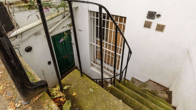 Flat 5, 63/67 St Georges Drive, Pimlico, London, SW1V 4DD 8