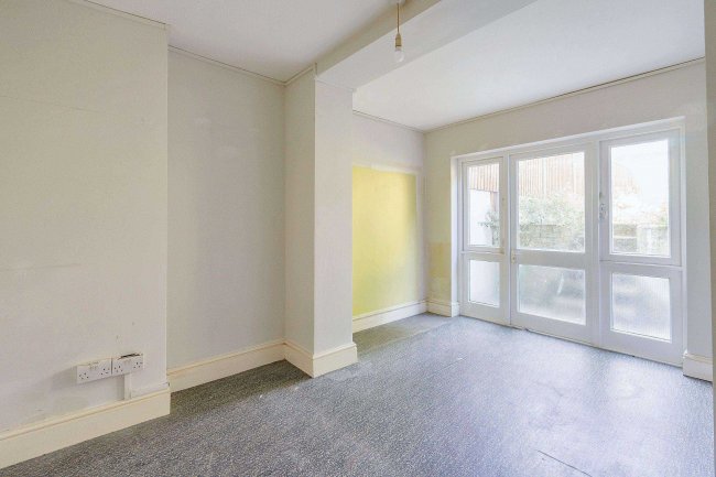 Flat A, 44 Huntingdon Street, Barnsbury, London, N1 1BP 10