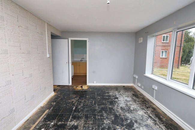 Flat 8 Aldwyck Court, Leighton Buzzard Road, Hemel Hempstead, Hertfordshire, HP1 1SJ 2