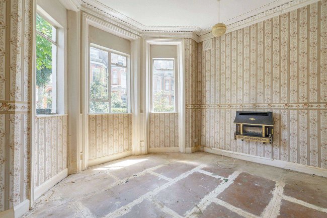 Flat B, 2a Kelross Road, Highbury, London, N5 2QS 5