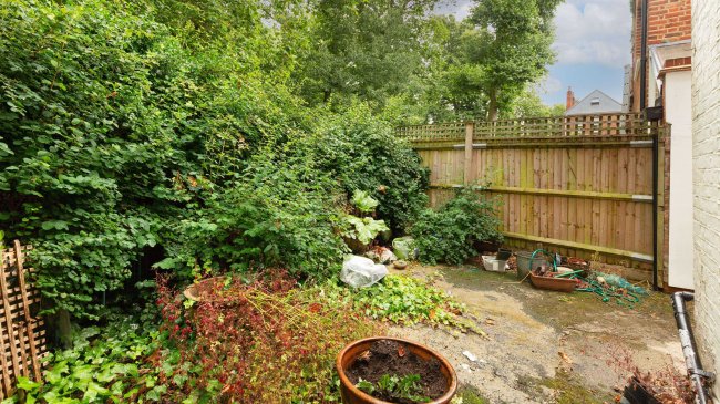 Flat A, 35 Baalbec Road, Highbury, London, N5 1QN 1