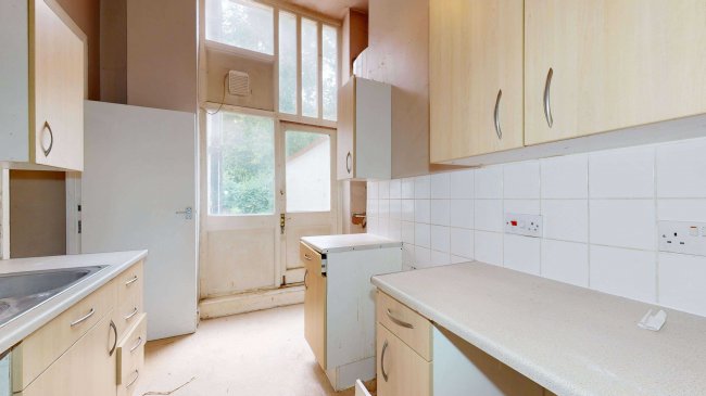 Flat A, 35 Baalbec Road, Highbury, London, N5 1QN 1