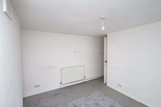 Flat A, 62 Canonbury Road, Islington, London, N1 2DQ 1