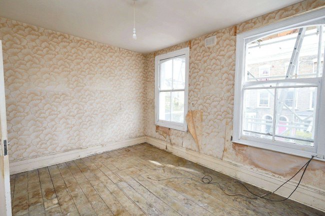 8B Osterley Road, Stoke Newington, London, N16 8SN 2