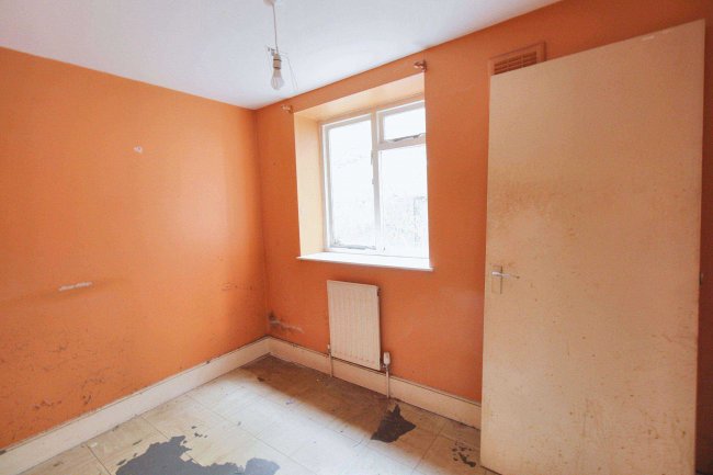 Flat A, 30 West Avenue Road, Walthamstow, London, E17 9SE 7