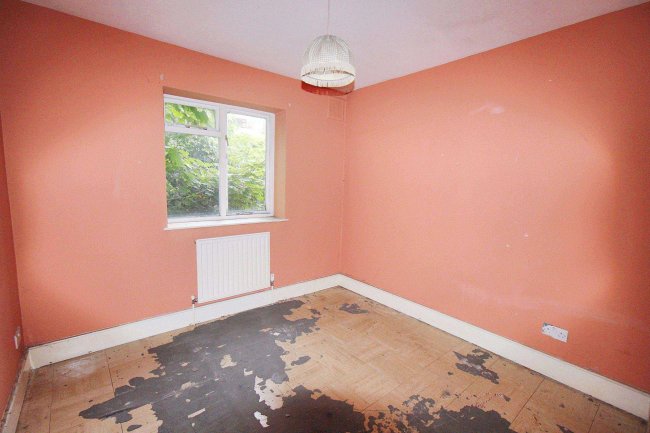 Flat A, 30 West Avenue Road, Walthamstow, London, E17 9SE 7