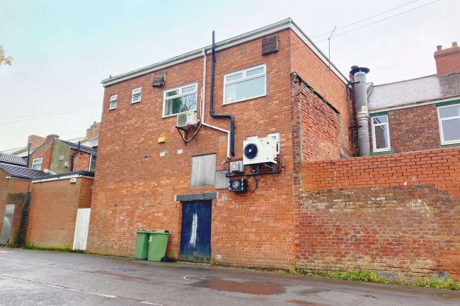 28-29 Alexandra Terrace, Wheatley Hill, Durham, DH6 3JW 4