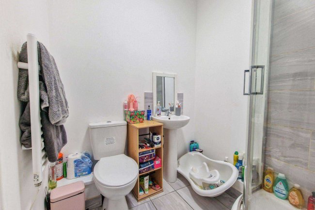 125 Castleview House, East Lane, Runcorn, Cheshire, WA7 2DR 3