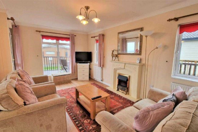 3 Wendy Lodge, Atlantic Bays Holiday Park, St. Merryn, Padstow, PL28 8PY 6