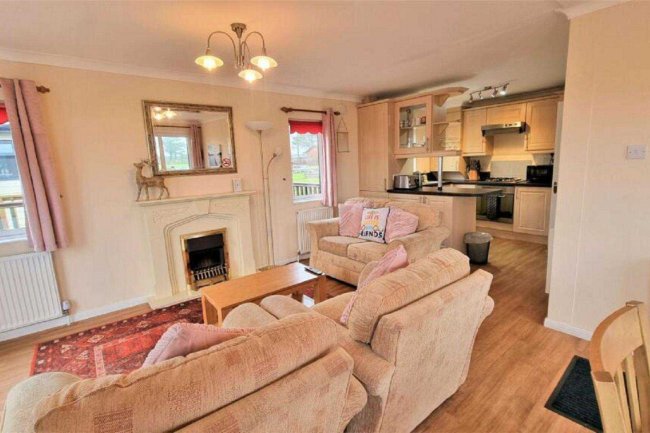 3 Wendy Lodge, Atlantic Bays Holiday Park, St. Merryn, Padstow, PL28 8PY 6