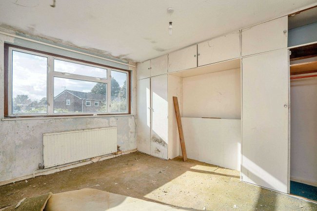 12 Saville Gardens, Billingshurst, West Sussex, RH14 9RR 4