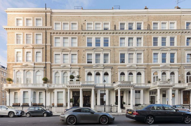 Flat 2, 7 Queens Gate Place, South Kensington, London, SW7 5NU 8