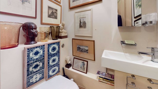 Flat 6, 55 Great Cumberland Place, London W1H 7LJ 4