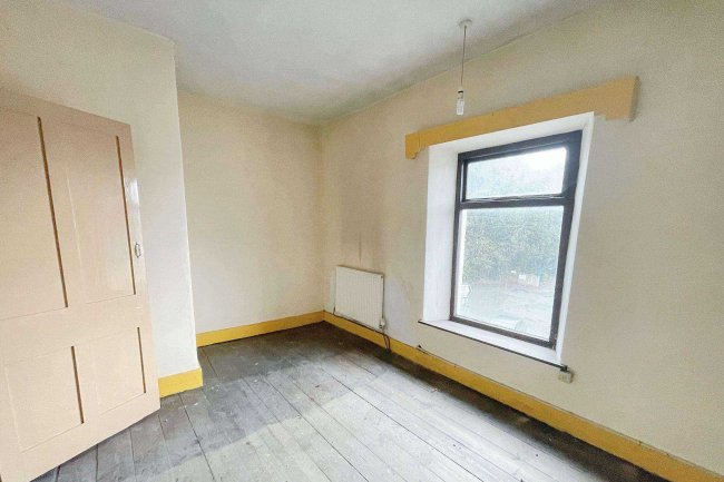 5 Northyn Terrace, Corwen, LL21 0AT 8