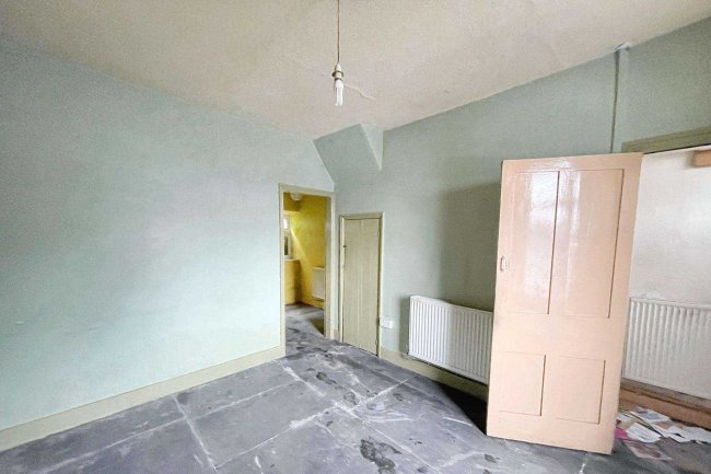 5 Northyn Terrace, Corwen, LL21 0AT 8