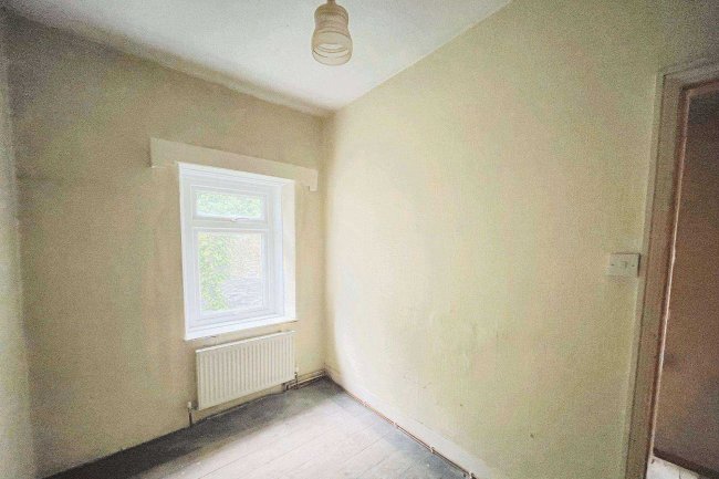 5 Northyn Terrace, Corwen, LL21 0AT 8