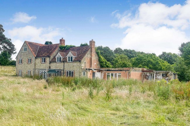 Hawkhill Place, Stanton St John, Oxford, OX33 1HS 9