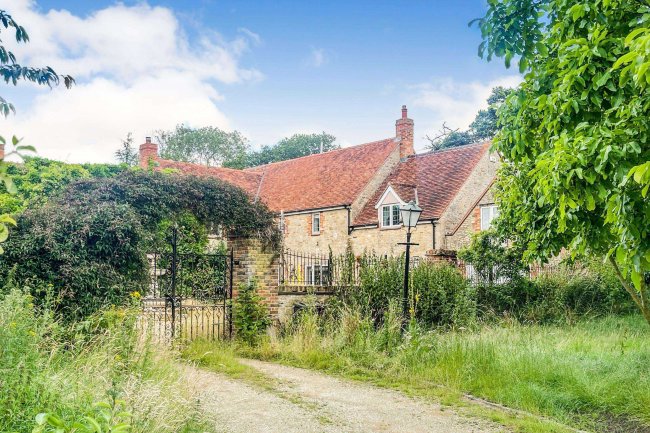 Hawkhill Place, Stanton St John, Oxford, OX33 1HS 9