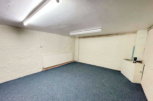 28 Fairview Avenue, Wallasey CH45 4RF 60