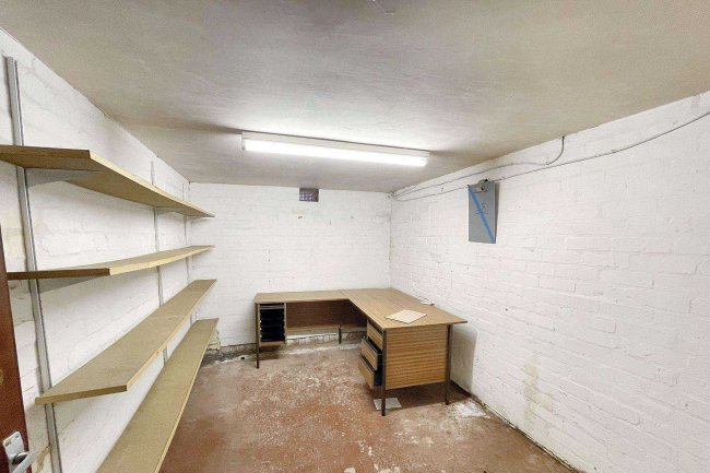 28 Fairview Avenue, Wallasey CH45 4RF 60