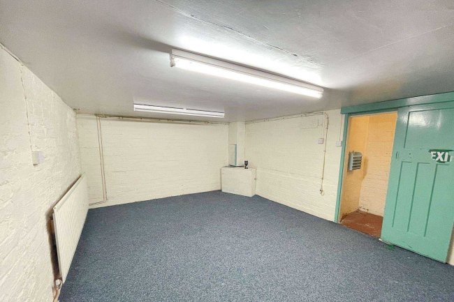 28 Fairview Avenue, Wallasey CH45 4RF 60