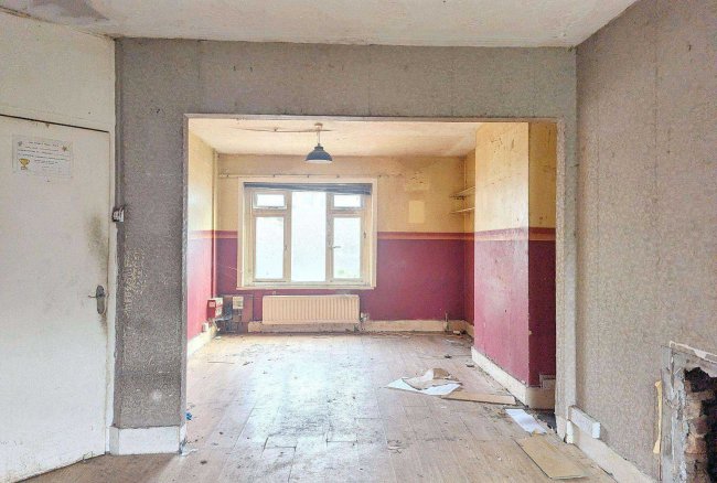 71 Hectorage Road Tonbridge Kent TN9 2DJ 1