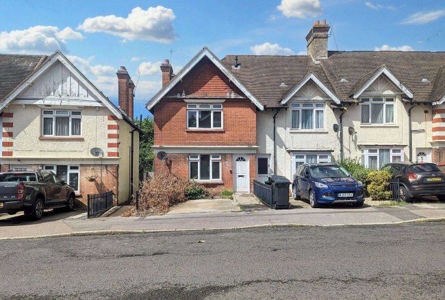 71 Hectorage Road Tonbridge Kent TN9 2DJ 1