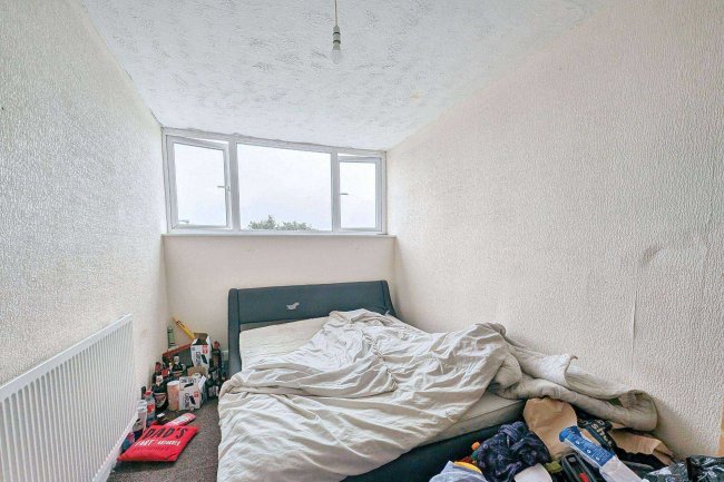 18 Cheapside, Shildon, DL4 2HP 8