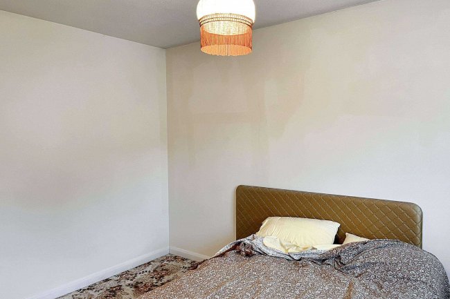 28 Gauntlett Road, Sutton, Surrey, SM1 4RY 4