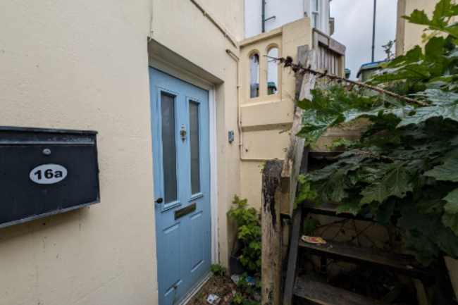 16a Norfolk Road, Littlehampton, BN17 5PN 10