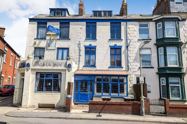 2 Alma Parade, Scarborough, YO11 1SJ 10