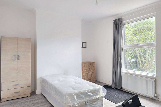 248 Burrage Road, Plumstead, London SE18 7JP 10