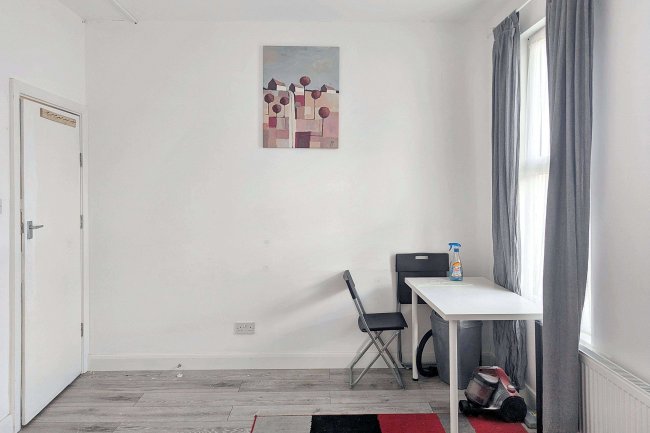 248 Burrage Road, Plumstead, London SE18 7JP 10