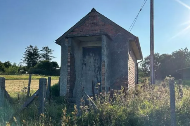 Former Telephone Exchange, A850, Edinbane, Isle of Skye, IV51 9RE 1