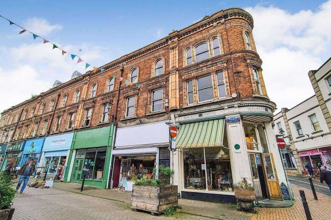 24 Kendrick Street, Stroud, GL5 1AQ 2