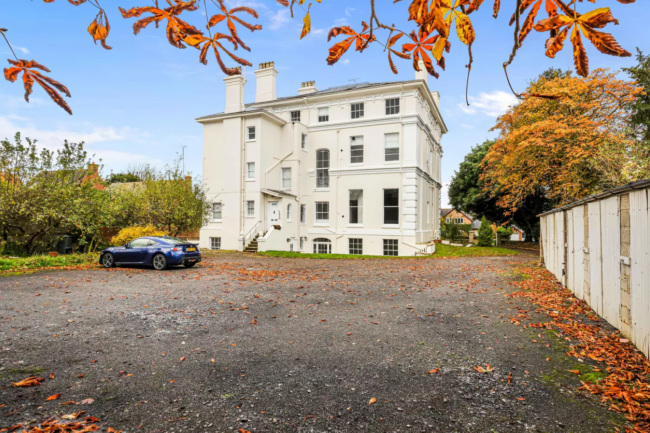 Hill Court House, Hillcourt Road, Cheltenham, GL52 3JL 10