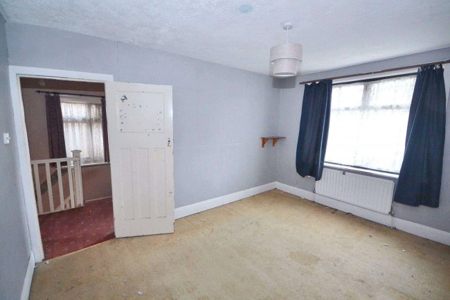 1014 Wimborne Road, Bournemouth, BH9 2DD 6