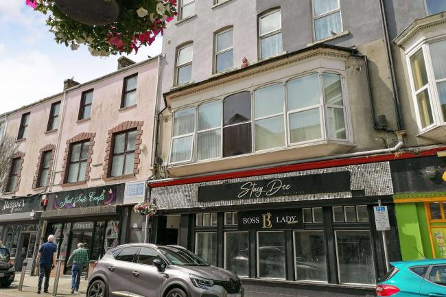 17 Cowell Street, Llanelli, Carmarthenshire, SA15 1AP 6