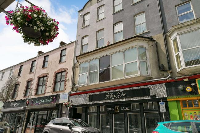 17 Cowell Street, Llanelli, Carmarthenshire, SA15 1AP 6