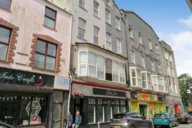 17 Cowell Street, Llanelli, Carmarthenshire, SA15 1AP 6