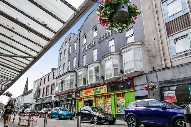 21 Cowell Street, Llanelli, Carmarthenshire, SA15 1AP 5