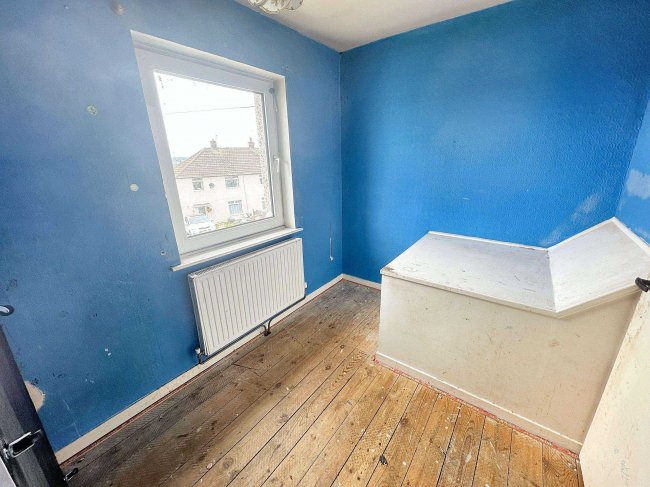 9 Willow Drive, Mastin Moor, Chesterfield, S43 3AU 6