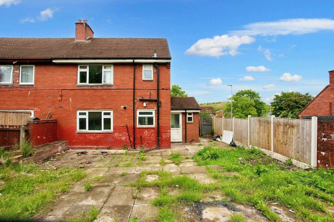 16 Cornhill Road, Stoke on Trent ST6 6PN 9