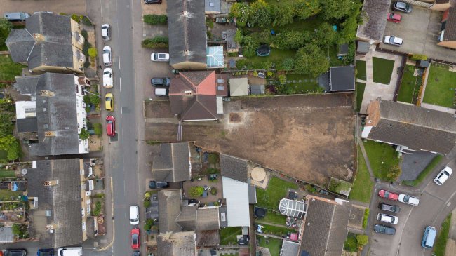 Land to the rear of 154 Hitchin Street, Biggleswade, SG18 8BP 6