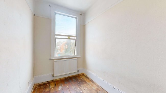 7 Quadrant Road, Thornton Heath, Surrey, CR7 7DB 2